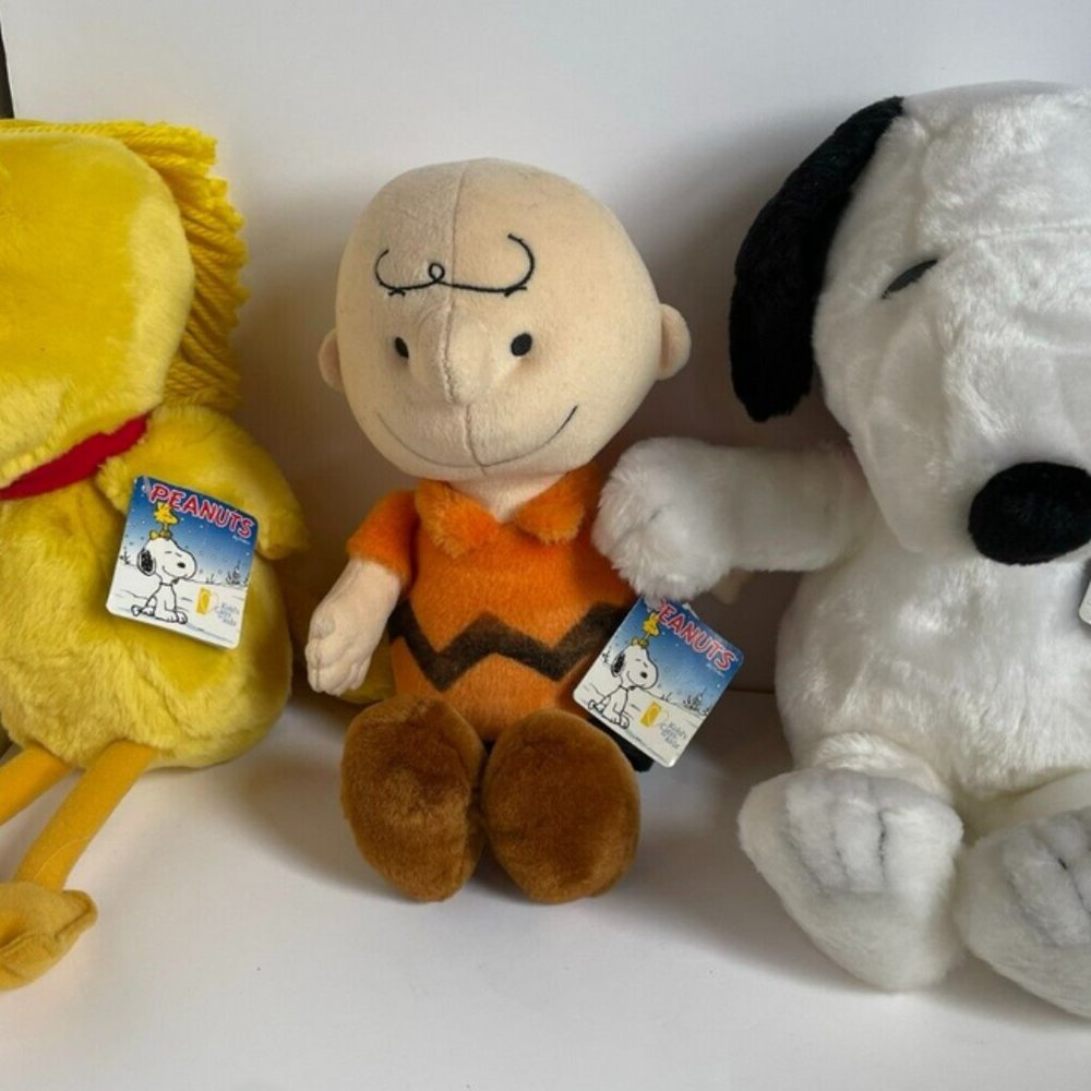Peanuts Charlie Brown, Snoopy and Woodstock Doll Set